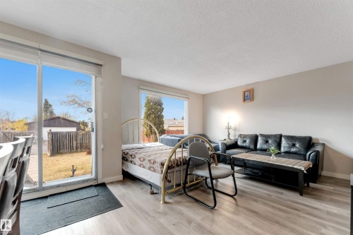 15304 121 Street, Edmonton, AB - Indoor