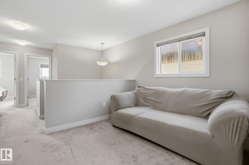 3217 11 Avenue, Edmonton, AB - Indoor