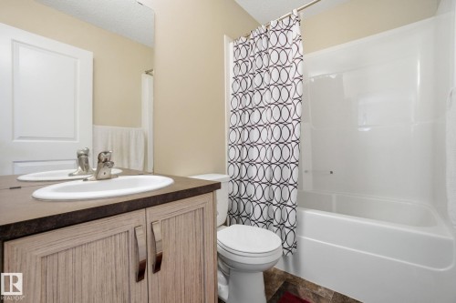 3217 11 Avenue, Edmonton, AB - Indoor Photo Showing Bathroom