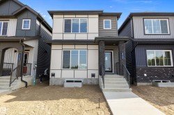 2107 CROSSBILL Lane  Edmonton, AB T5S 0T9
