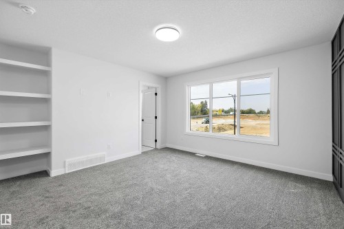 2107 Crossbill Lane, Edmonton, AB - Indoor Photo Showing Other Room