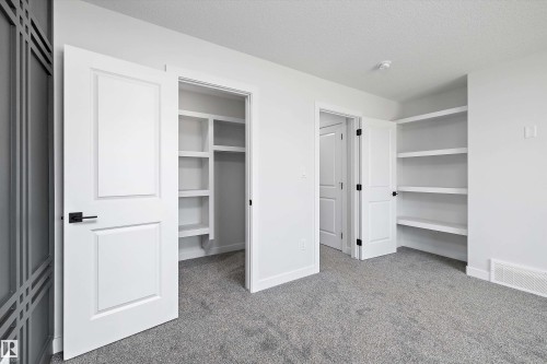 2107 Crossbill Lane, Edmonton, AB - Indoor