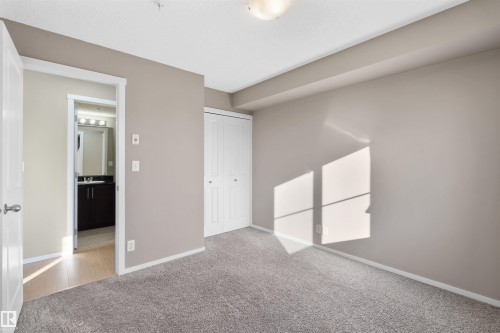 202 3315 James Mowatt Trail, Edmonton, AB - Indoor Photo Showing Other Room