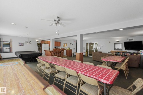 131 592 Hooke Road, Edmonton, AB - Indoor