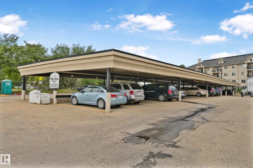 131 592 Hooke Road, Edmonton, AB - Outdoor