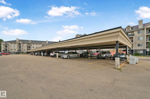 131 592 Hooke Road, Edmonton, AB - Outdoor