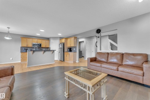 3436 28 Street, Edmonton, AB - Indoor Photo Showing Living Room