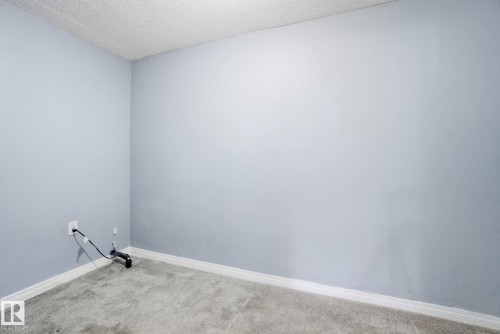 8117 132A Avenue, Edmonton, AB - Indoor Photo Showing Other Room