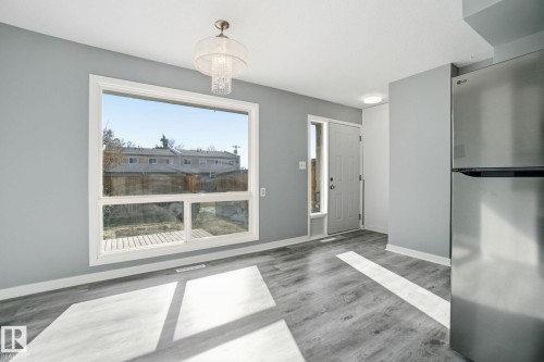 8117 132A Avenue, Edmonton, AB - Indoor Photo Showing Other Room