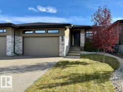 4605 KNIGHT Point(e)  Edmonton, AB T6W 4B7