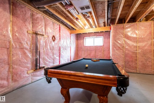 8534 Cushing Place, Edmonton, AB - Indoor Photo Showing Other Room