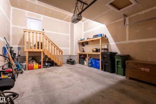 8534 Cushing Place, Edmonton, AB - Indoor