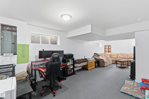 3908 161 Avenue Nw, Edmonton, AB - Indoor Photo Showing Office