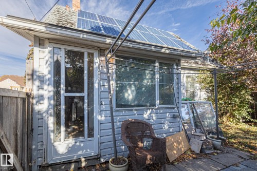 9325 110 Avenue, Edmonton, AB - Outdoor