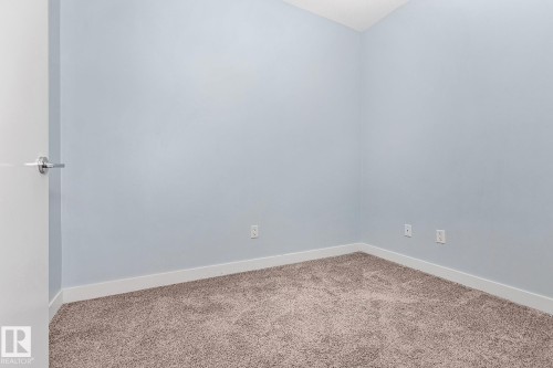 302 10611 117 Street, Edmonton, AB - Indoor Photo Showing Other Room