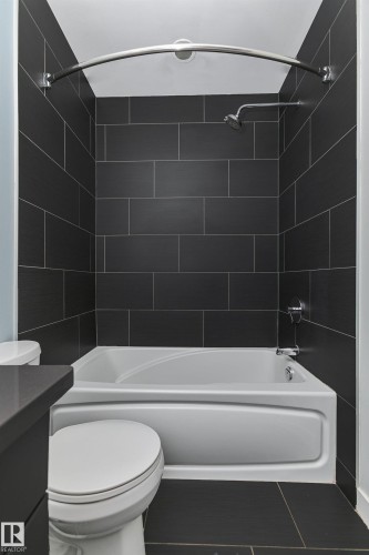 302 10611 117 Street, Edmonton, AB - Indoor Photo Showing Bathroom