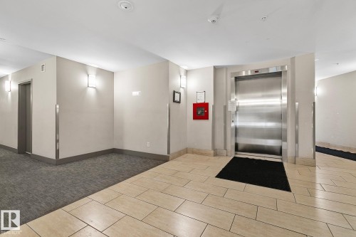 302 10611 117 Street, Edmonton, AB - Indoor Photo Showing Other Room