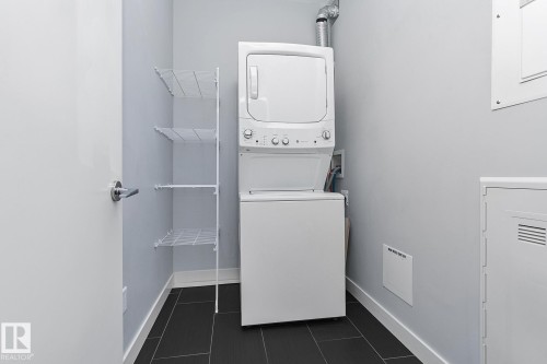 302 10611 117 Street, Edmonton, AB - Indoor Photo Showing Laundry Room