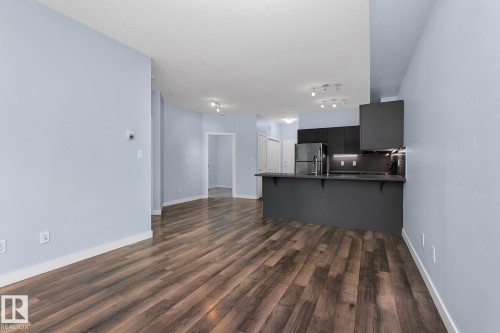 302 10611 117 Street, Edmonton, AB - Indoor Photo Showing Kitchen