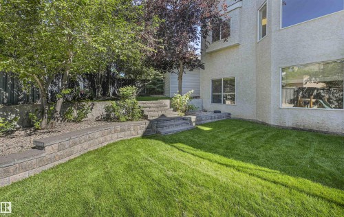 1516 Thorogood Close, Edmonton, AB - Outdoor