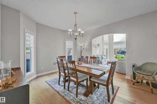 1516 Thorogood Close, Edmonton, AB - Indoor Photo Showing Dining Room