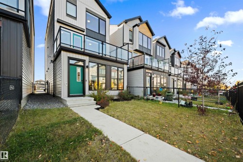 459 39 Street Sw, Edmonton, AB - Outdoor