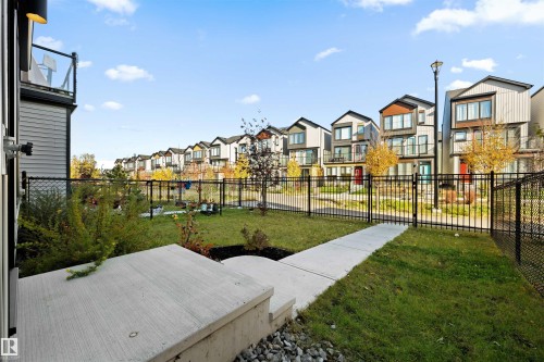 459 39 Street Sw, Edmonton, AB - Outdoor