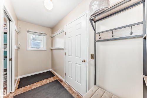 216 Parkallen Way, Wetaskiwin, AB - Indoor Photo Showing Other Room