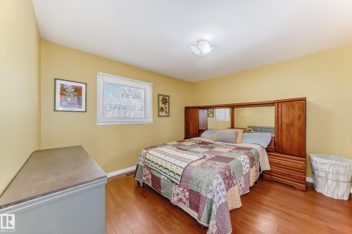 216 Parkallen Way, Wetaskiwin, AB - Indoor Photo Showing Bedroom