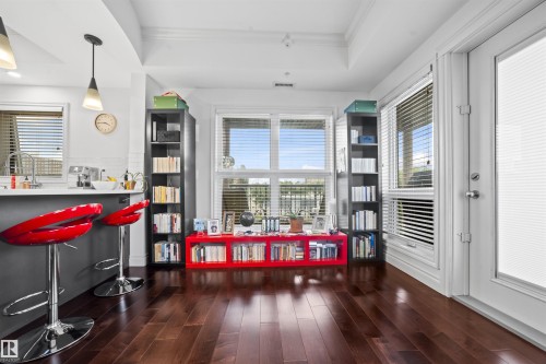 405 10232 115 St Nw, Edmonton, AB - Indoor