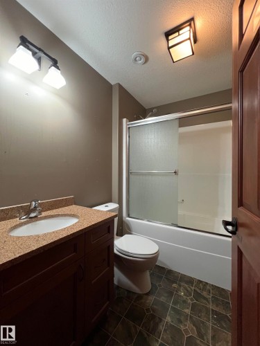 403 55101 Ste. Anne Trail, Rural Lac Ste. Anne County, AB - Indoor Photo Showing Bathroom