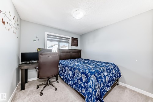 2716 11 Street, Edmonton, AB - Indoor Photo Showing Bedroom