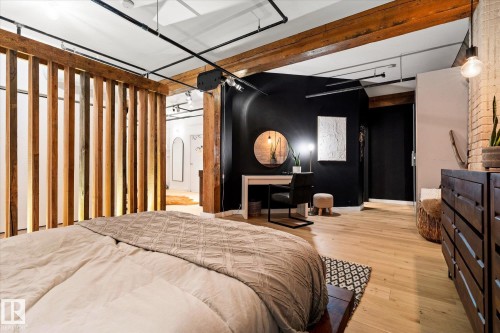 203 10169 104 Street, Edmonton, AB - Indoor Photo Showing Bedroom