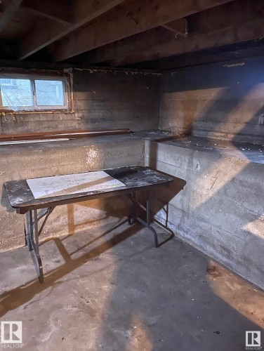 12239 101 Street, Edmonton, AB -  Photo Showing Other Room