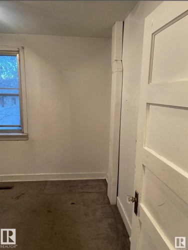 12239 101 Street, Edmonton, AB - Indoor Photo Showing Other Room