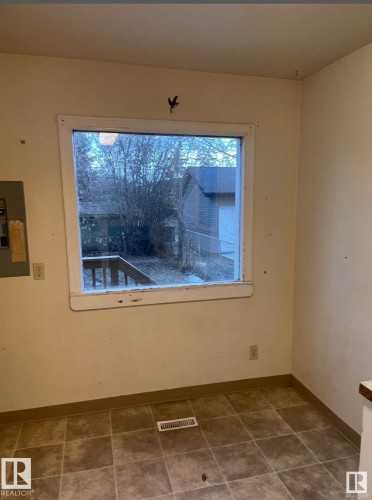 12239 101 Street, Edmonton, AB - Indoor Photo Showing Other Room