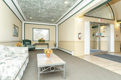 301 911 Rabbit Hill Road, Edmonton, AB - Indoor