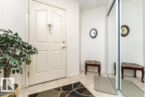 301 911 Rabbit Hill Road, Edmonton, AB - Indoor Photo Showing Other Room