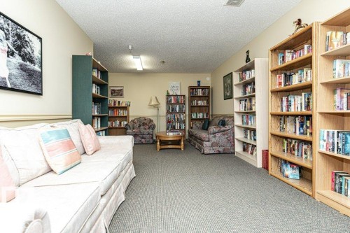 301 911 Rabbit Hill Road, Edmonton, AB - Indoor