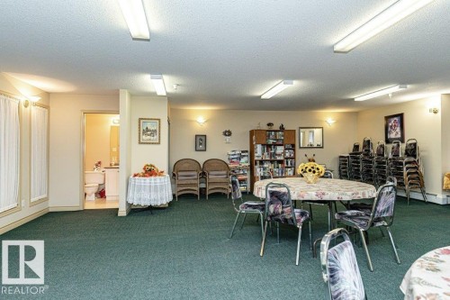301 911 Rabbit Hill Road, Edmonton, AB - Indoor