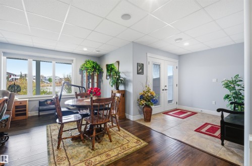 10504 103 Avenue, Morinville, AB - Indoor