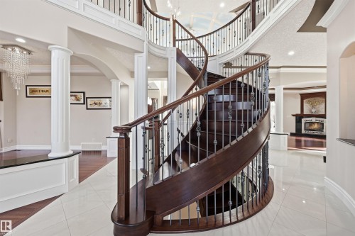 872 Hollands Landing, Edmonton, AB - Indoor Photo Showing Other Room