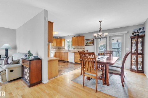 4504 46 Avenue, Bonnyville Town, AB - Indoor Photo Showing Dining Room