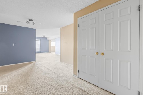 602 11503 100 Avenue Nw, Edmonton, AB - Indoor Photo Showing Other Room