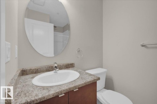 346 348 Windermere Road, Edmonton, AB - Indoor Photo Showing Bathroom