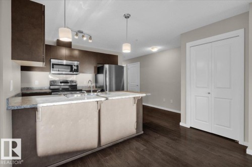 346 348 Windermere Road, Edmonton, AB - Indoor Photo Showing Kitchen With Stainless Steel Kitchen