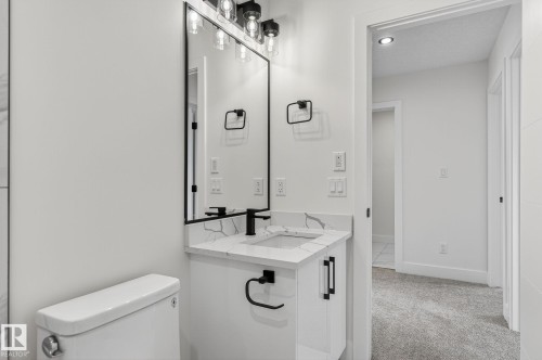 136 Wyatt Ridge, Fort Saskatchewan, AB - Indoor Photo Showing Bathroom