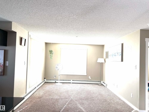 117 18122 77 St Nw, Edmonton, AB - Indoor Photo Showing Other Room