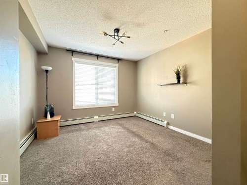 117 18122 77 St Nw, Edmonton, AB - Indoor Photo Showing Other Room