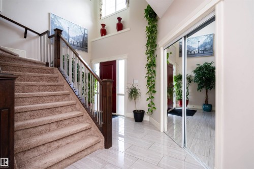 1908 86 Street Sw, Edmonton, AB - Indoor Photo Showing Other Room